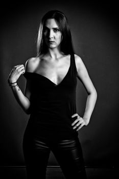 Laura In Black 01